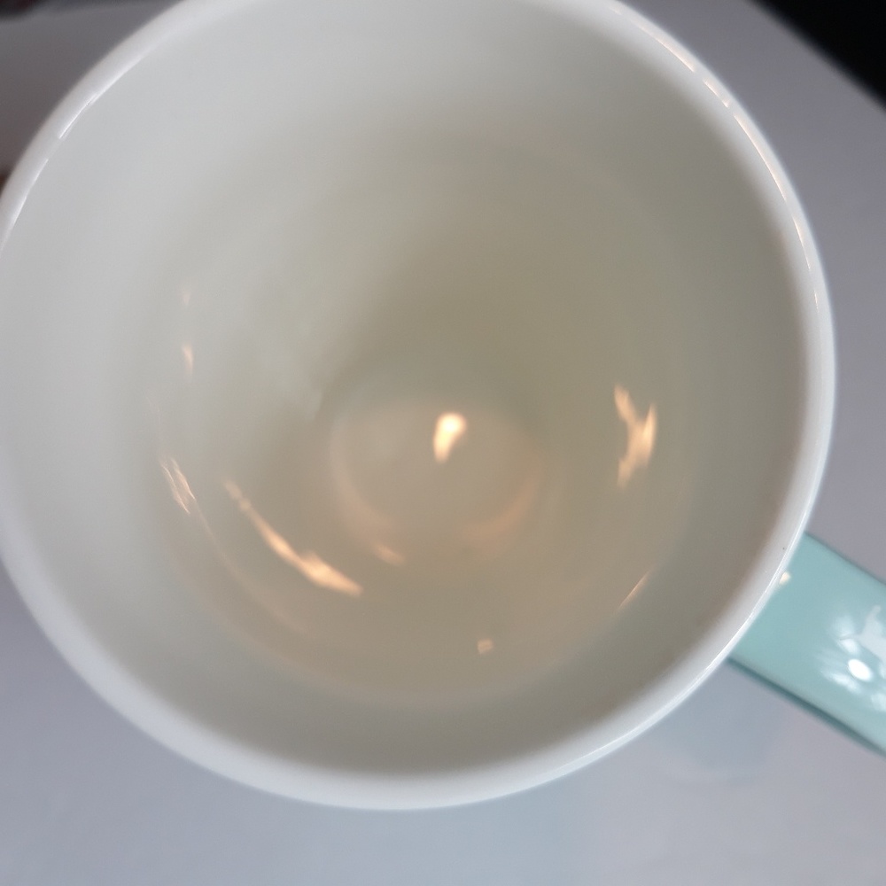 Victoria's Secret PINK mug with dogs - Picture 5 of 6